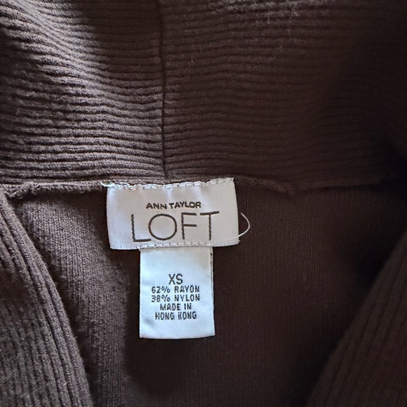 Brown Ribbed Sweater - Picture 2 of 2